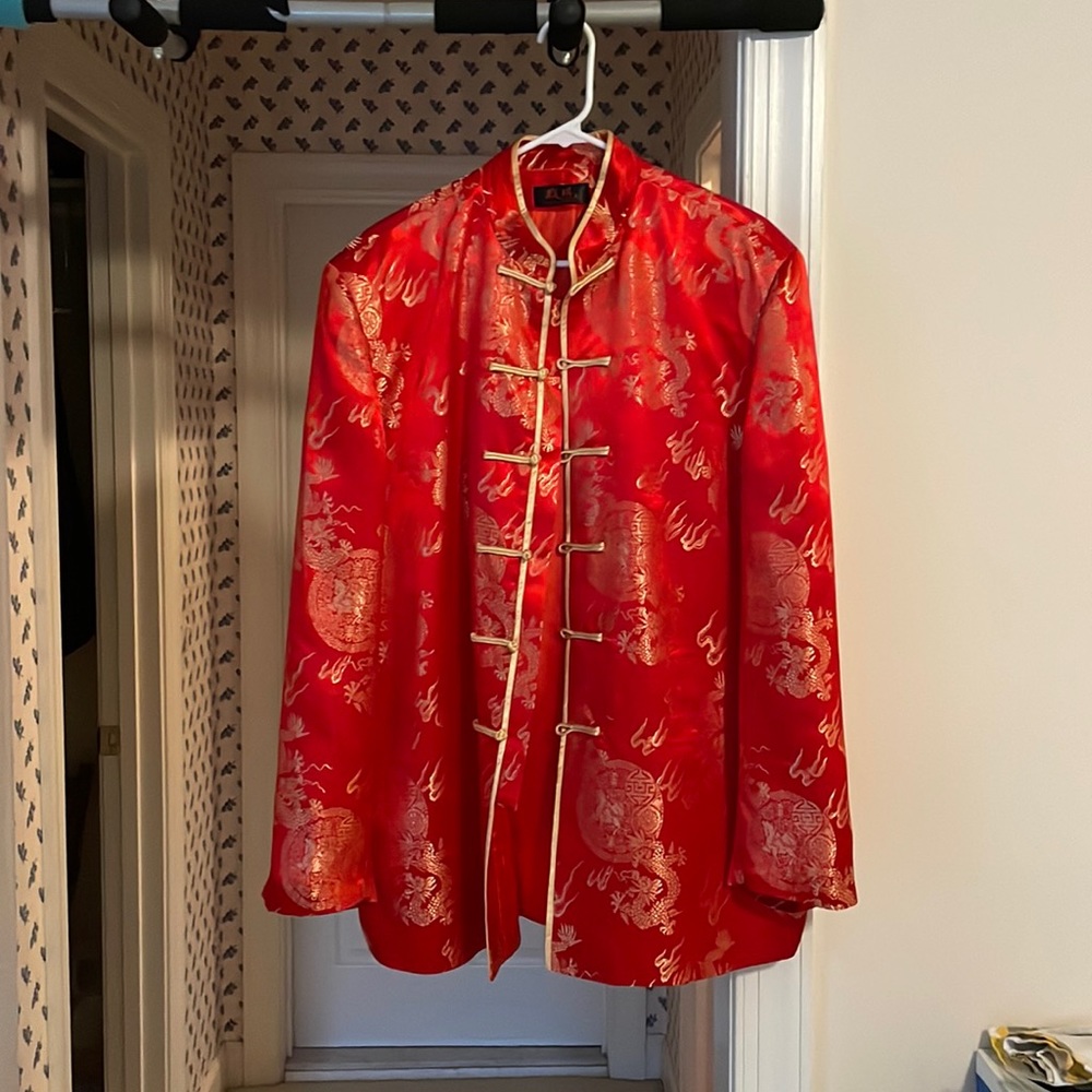 Chinese traditional red silk wedding jacket
